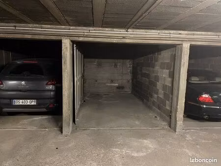 location parking sous terrain lyon part dieu