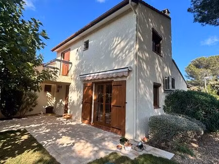 maison istres