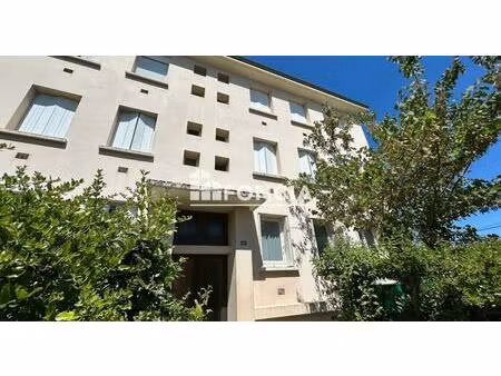 quartier beausoleil  appartement de type 3 libre avec cellier/cave et garage