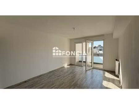 à vendre – studio avec terrasse  cave et ascenseur – rouen