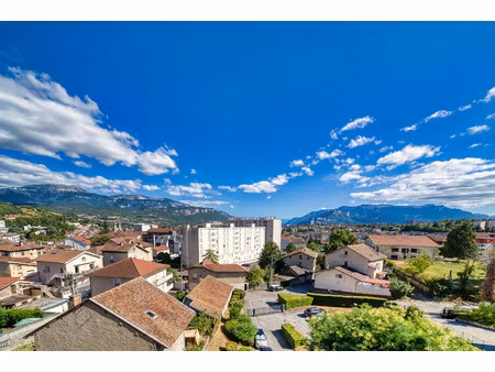 vente appartement 4 pièces 82 m² voiron (38500)