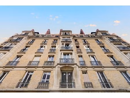 location bureaux 145 m²