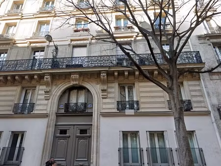 location bureaux 146 m²