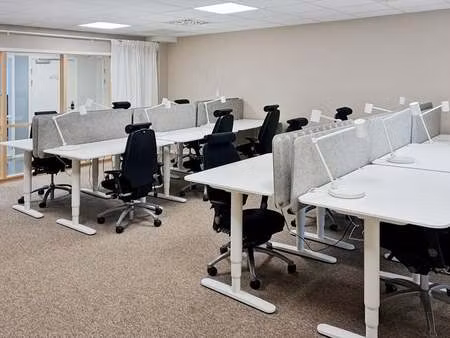 bien professionnel à louer à antwerpen € 229 (lqmpy) - iwg | zimmo