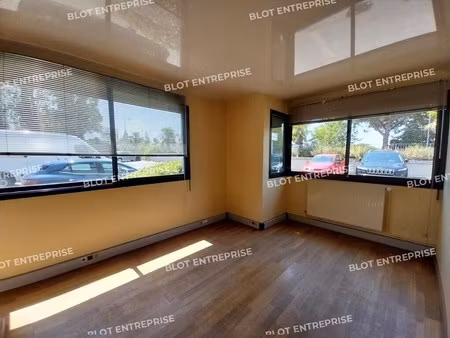 vente bureaux 135 m²
