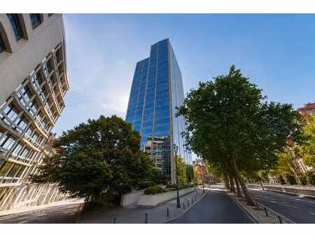 immeuble de bureaux de 692 m² avec prestations haut de ga...