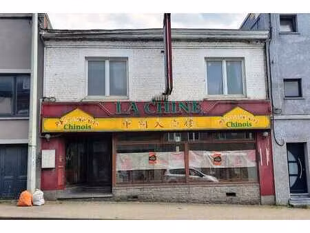ancien restaurant avec appartement remis à neuf