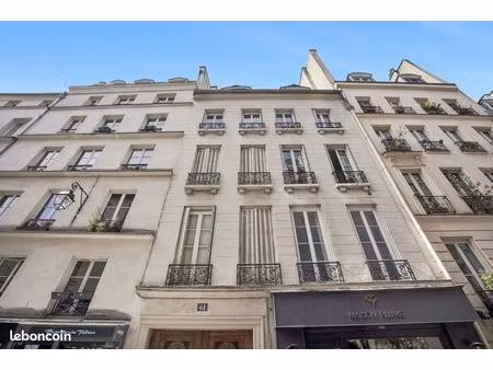 studio 1 pièce 13 m²