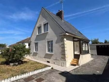 vente maison à carpiquet (14650) : à vendre / 80m² carpiquet