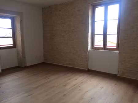 location appartement 1 pièce 39.77 m² à nevers (58000)  470 €