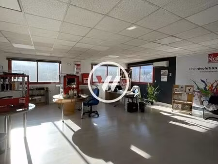 bureaux 170 m²