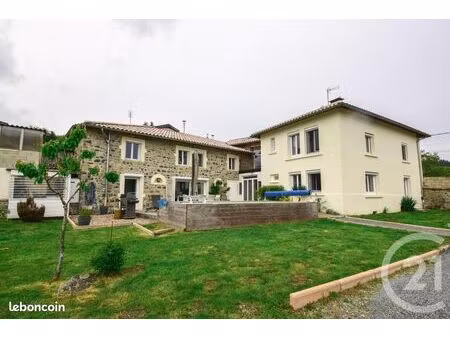 ferme 6 pièces 210 m²