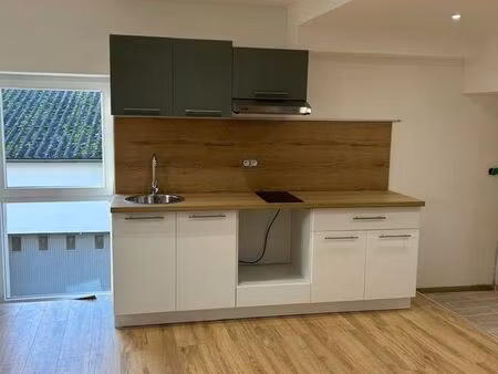 immeuble 16 pièces 504 m²