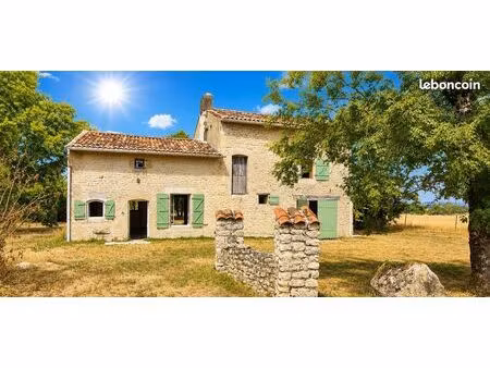 maison 4 pièces 140 m²
