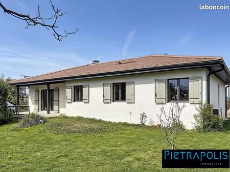 maison 5 pièces 136 m²