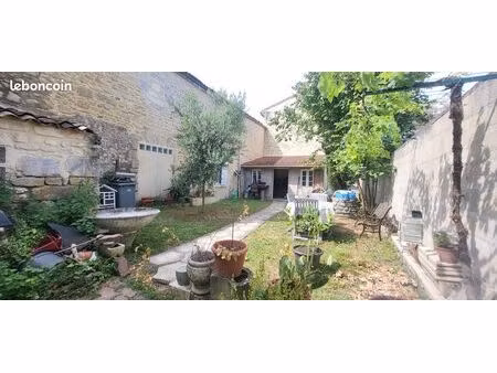 maison de village 6 pièces 130 m²