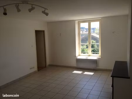 nancy f2 rue henri bazin de 53 m2 près école architecte