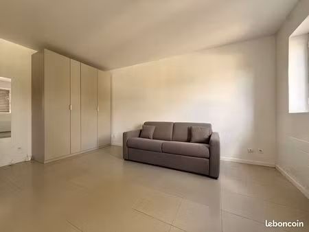 studio 1 pièce 21 m²