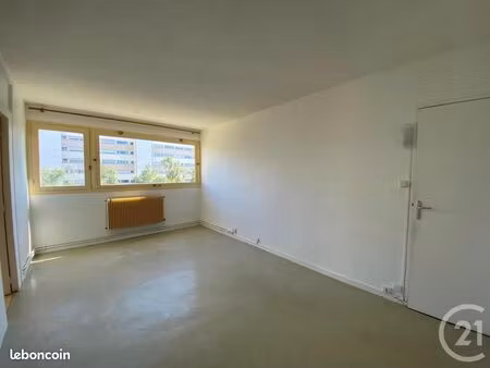 appartement 4 pièces 66 m²
