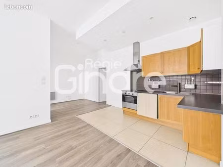 appartement 4 pièces 77 m²