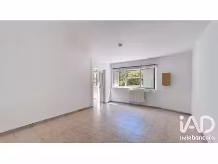 studio 1 pièce 33 m²