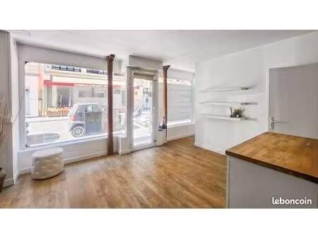 commerce 40 m²