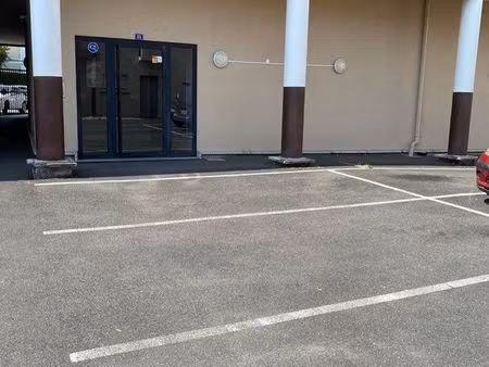 place de parking sécurisée à louer – ézanville – 60 /mois