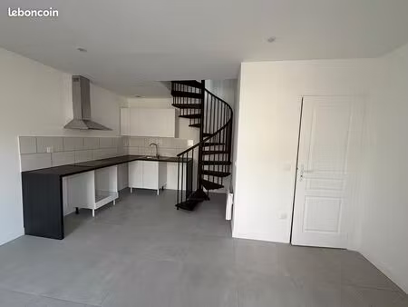 maison de ville 3 pièces 42 m²