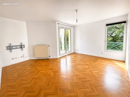 4 pièces - ascenseur - parking - balcon