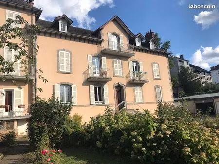 parking/box aurillac