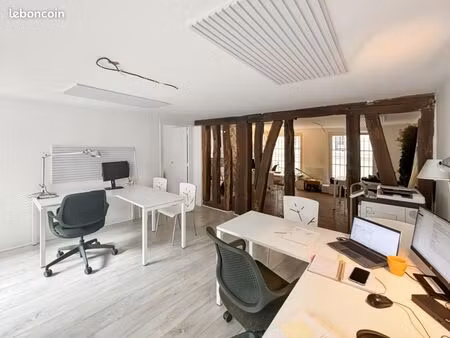 bureaux 66 m²