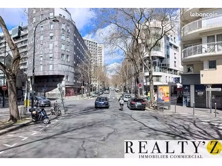 local commercial 188 m²