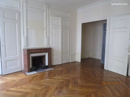 appartement 4 pièces 143 m²
