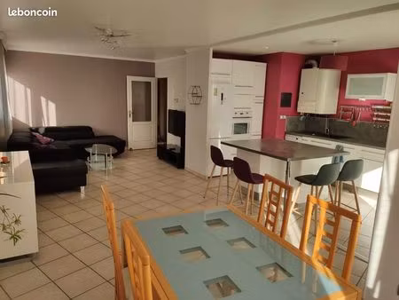 appartement meublé 89m2 gratte-ciel