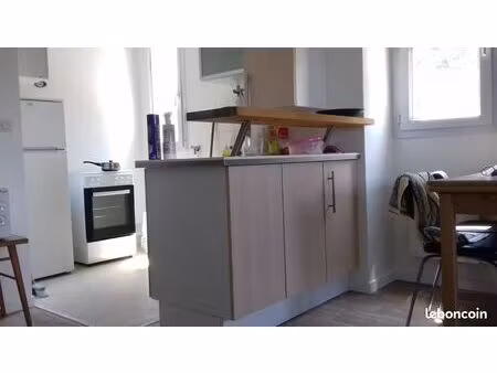 t2 duplex meublé 5mn à pied gare plaisir grignon (dispo 20/08)