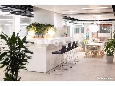 bureau 148 m²
