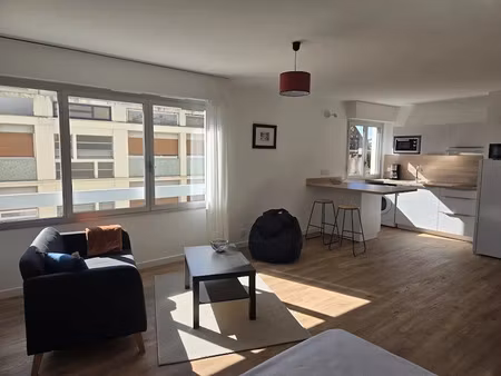 location meublée appartement 1 pièce 36 m² à dijon (21000)  660 €