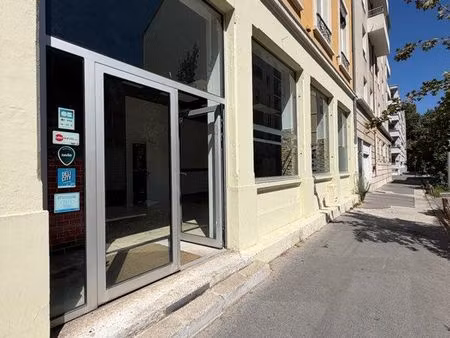 local à louer