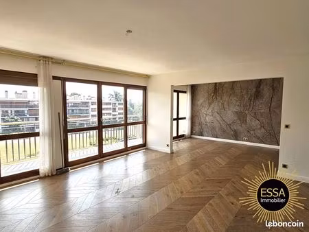 appartement 8 pièces 139 m²