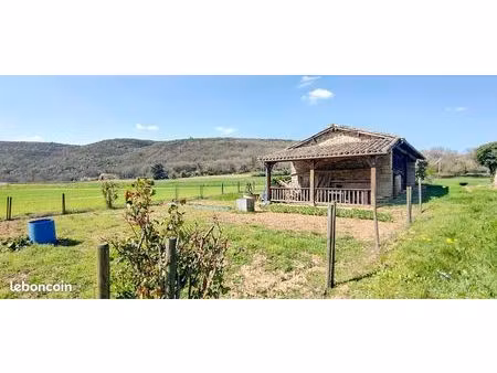 maison 2 pièces 90 m²