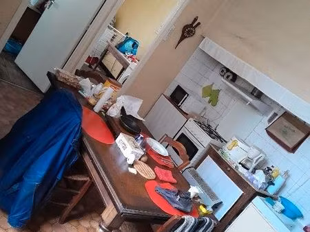 1 appartement ( copropriété)