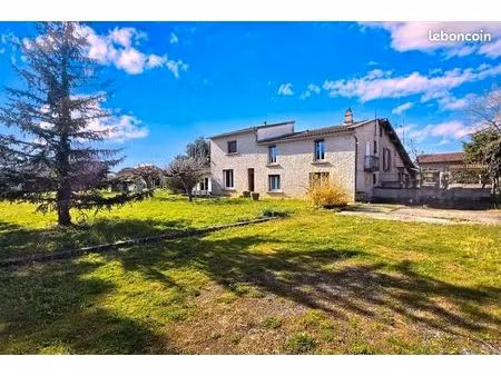 maison 6 pièces 130 m²
