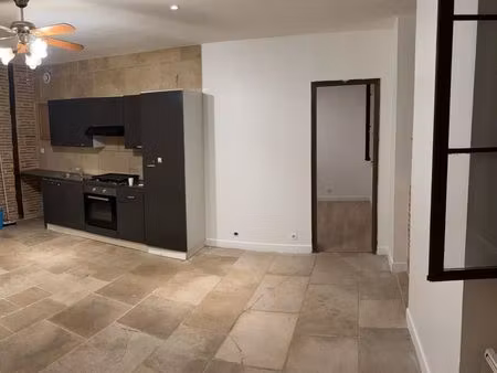 appartement t3 au cœur du village saint-antonin-noble-val