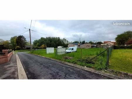 urgent terrain viabilisé a bâtir