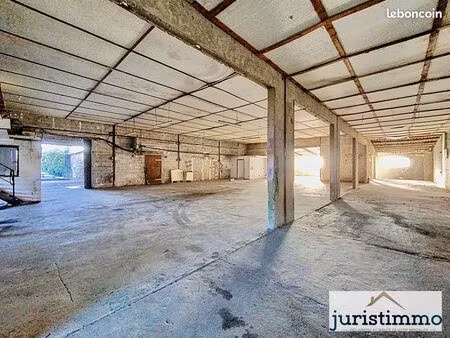 entrepôt 800 m² saint-saturnin-lès-avignon