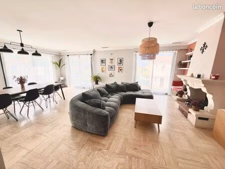 maison familiale 180 m² - 5 chambres - piscine - garage double - albi rayssac