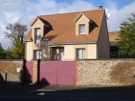 pav individuel sous sol récent 3c h centre ville