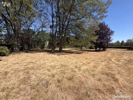 terrain 1244 m² fontaine le comte