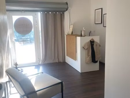 local commercial