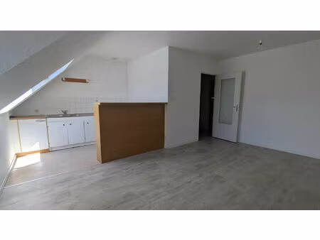 nantes - boulevard jules verne - t2 46.94m² - garage